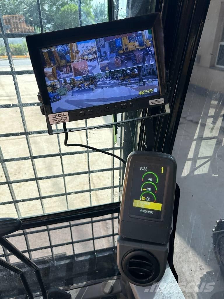 CAT CAT320D Excavatoare 7t - 12t