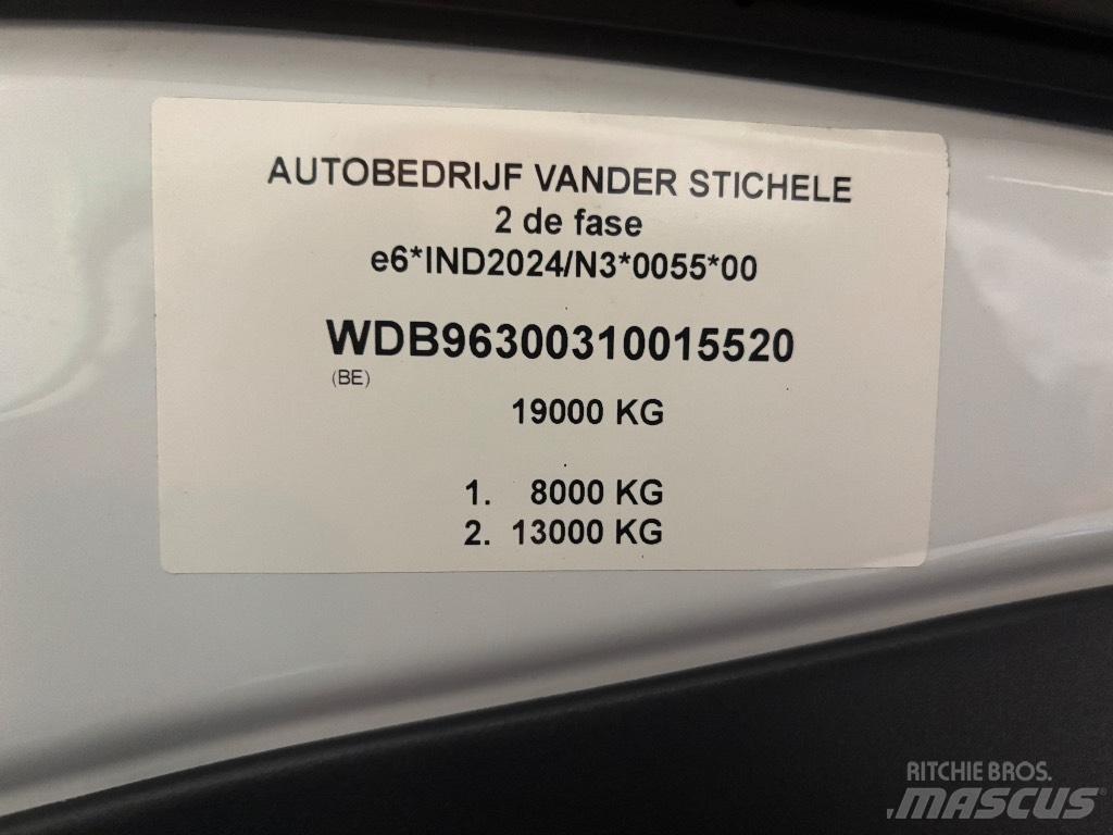 Mercedes-Benz Antos Camion cu carlig de ridicare