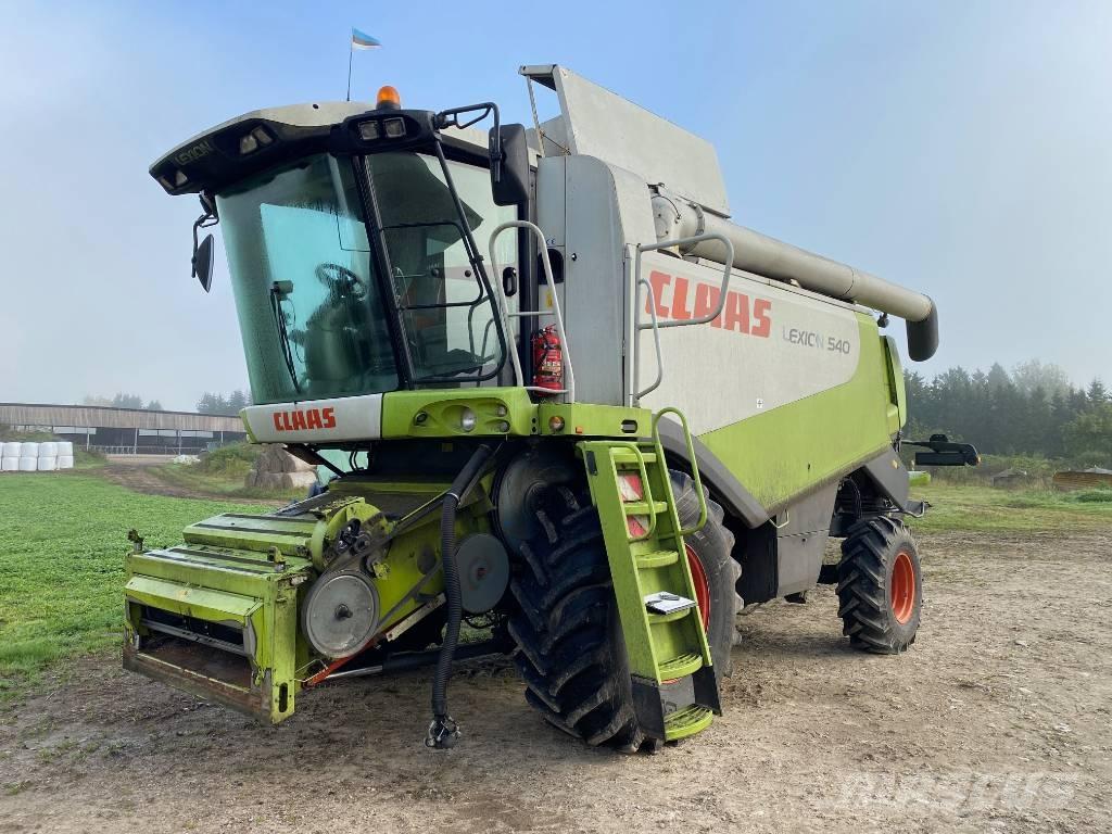 CLAAS Lexion 540 Combine de secerat