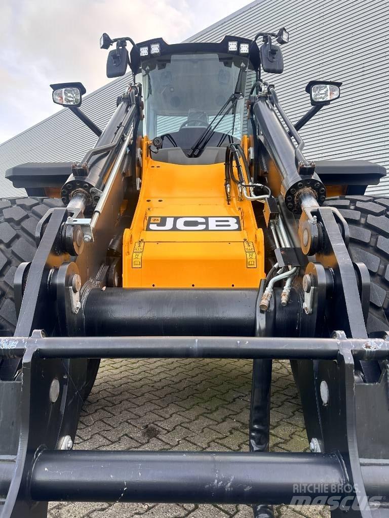 JCB 457 - Fabriksny Incarcator pe pneuri