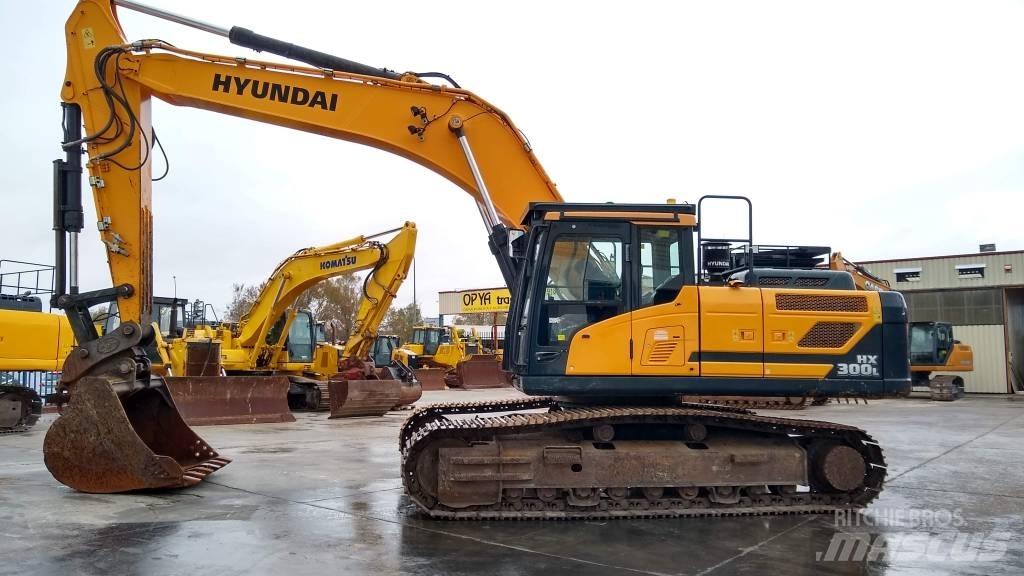 Hyundai HX 300 L Excavatoare pe șenile
