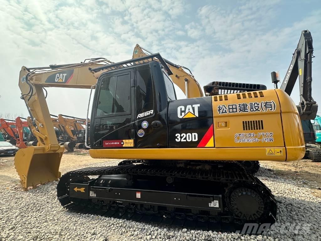 CAT 320 D Excavatoare pe șenile
