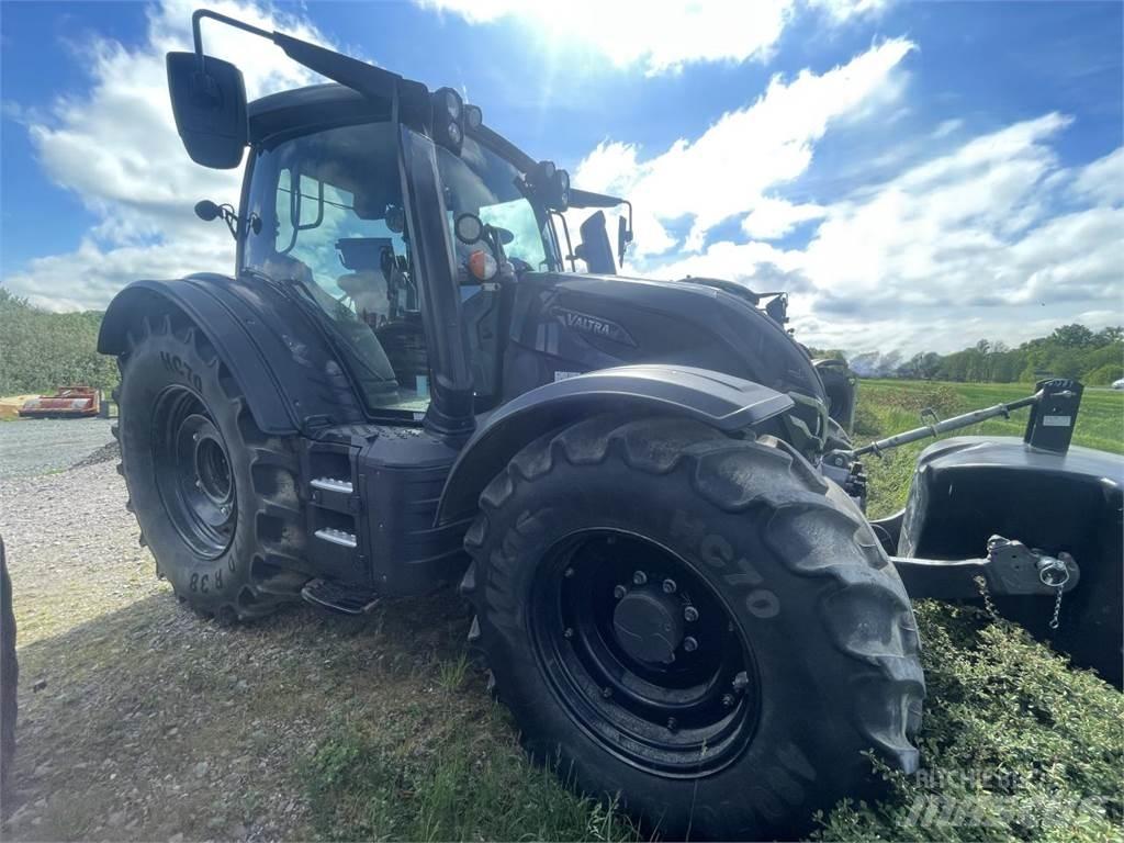 Valtra N 175 Tractoare