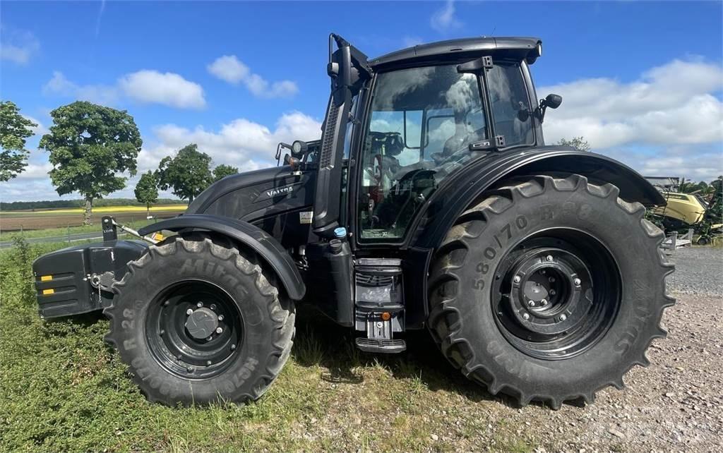 Valtra N 175 Tractoare