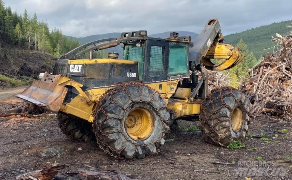 CAT 535 B Utilaje de manevrarea a bustenilor