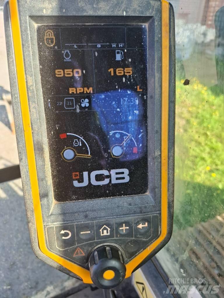 JCB JS 220 LC Excavatoare pe șenile

