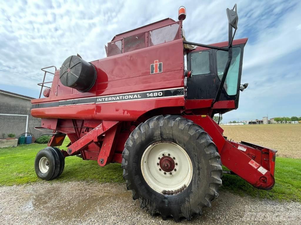 CASE 1480 Combine de secerat