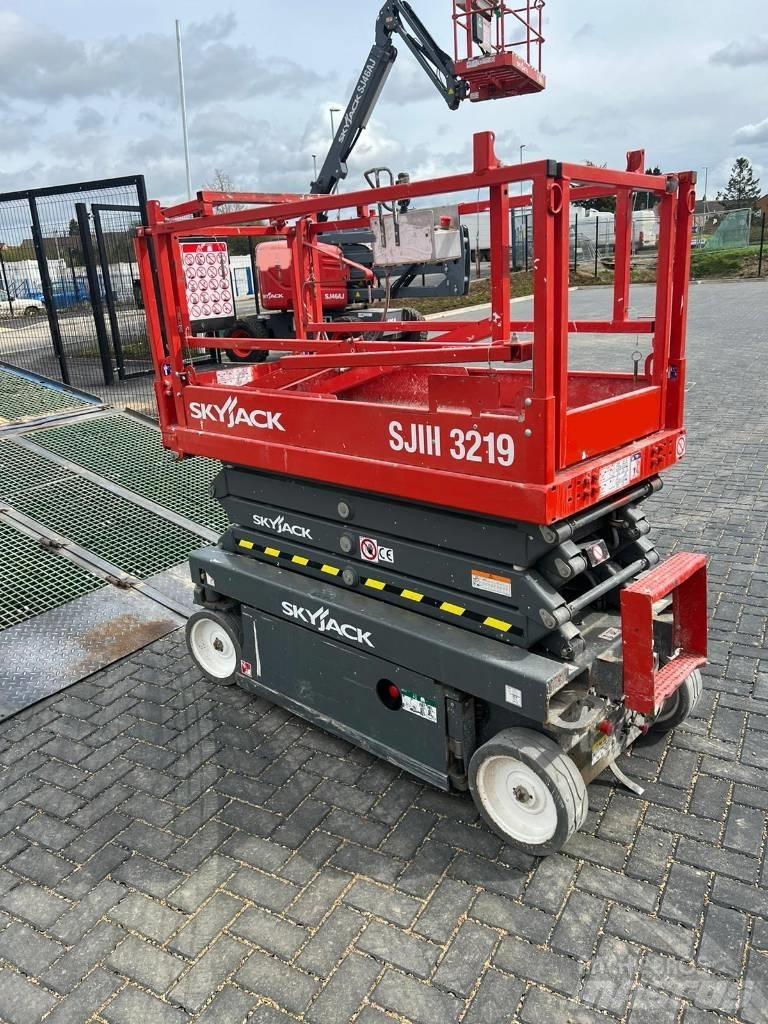 SkyJack SJ 3219 Platforme foarfeca