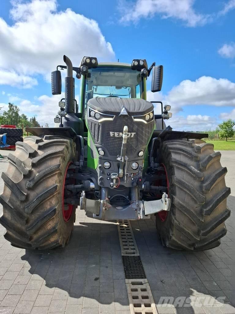 Fendt 942 Vario Tractoare