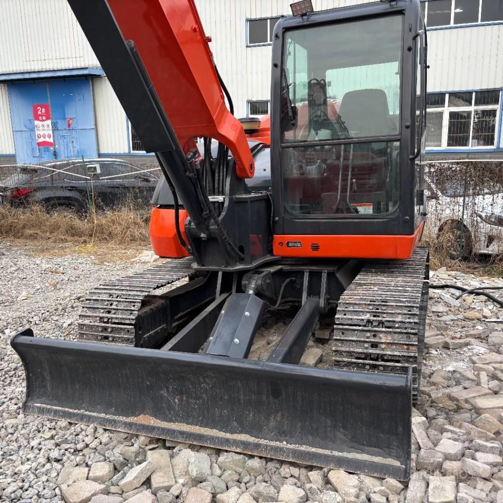 Kubota KX 183 Excavatoare pe șenile
