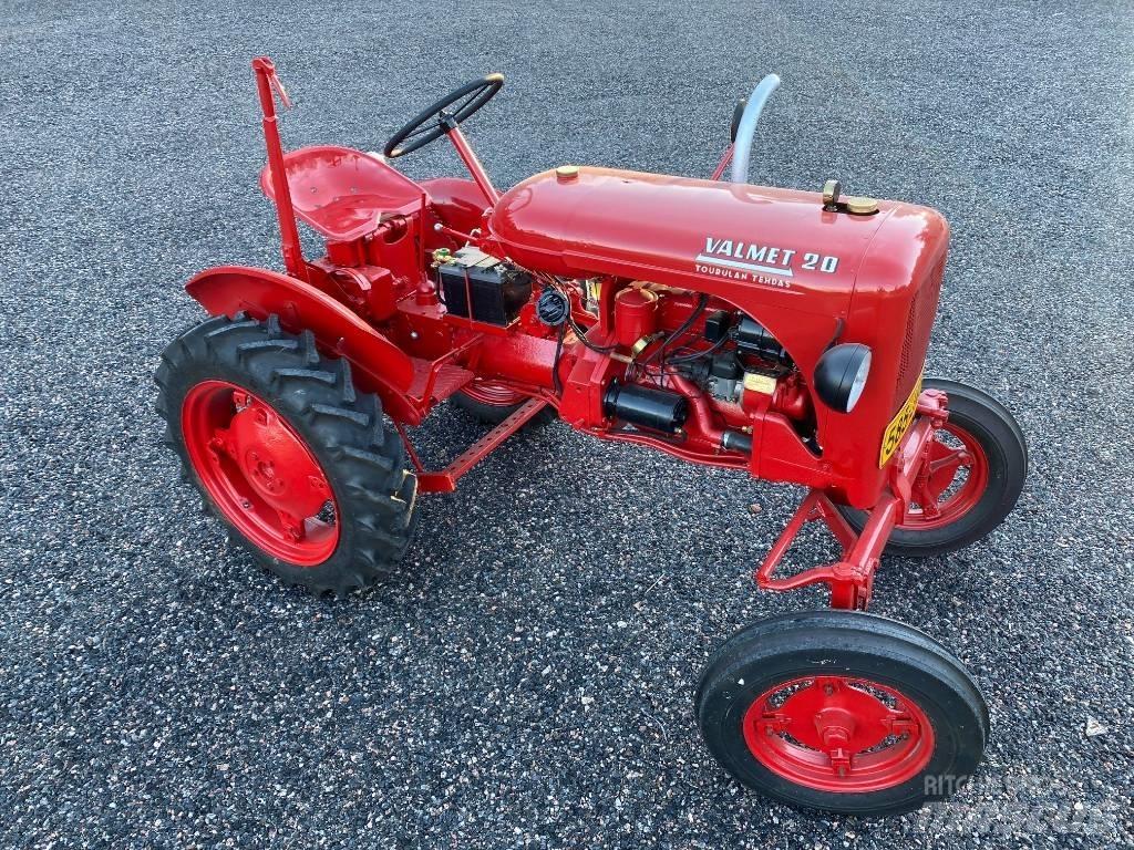 Valmet 20 Tractoare