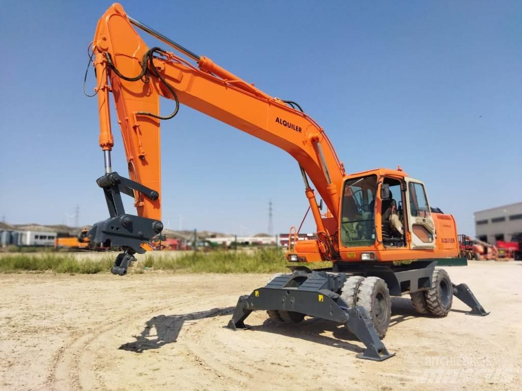 Daewoo 210 W-V Excavatoare cu roti
