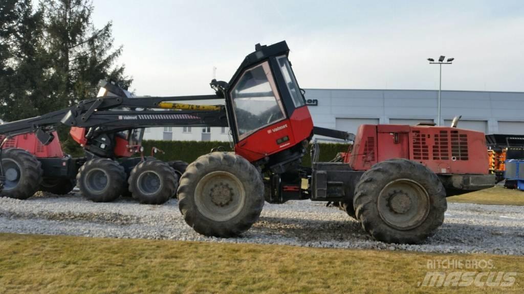 Valmet 901 Combine forestiere