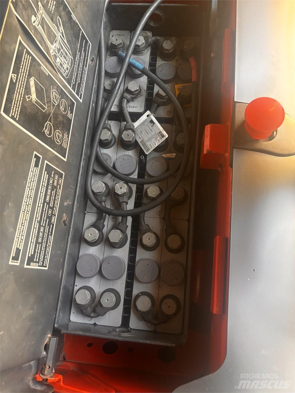 Linde L 16 Transpaleta manuala