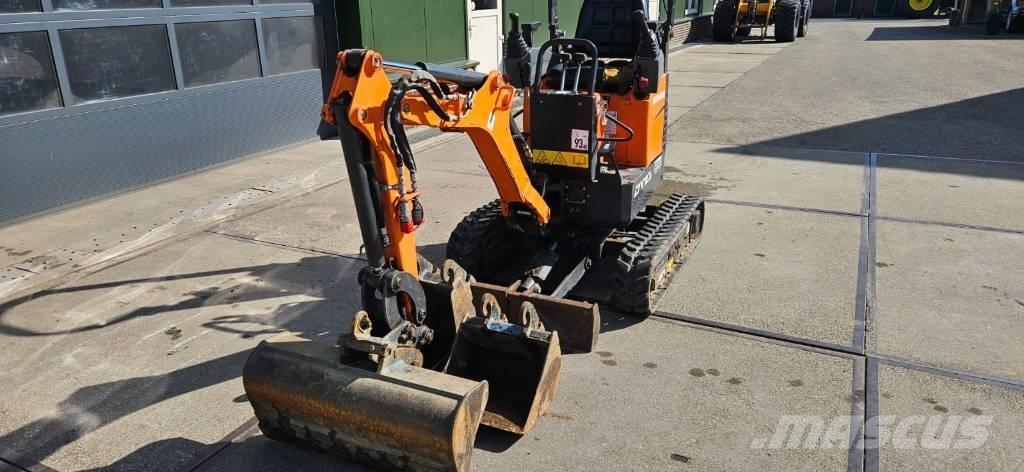 Doosan DX 10 Z Mini excavatoare < 7t