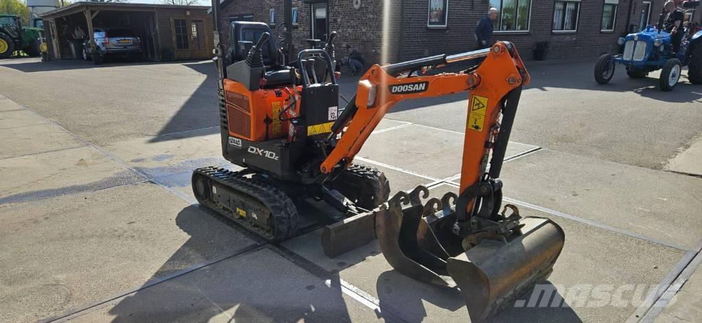 Doosan DX 10 Z Mini excavatoare < 7t