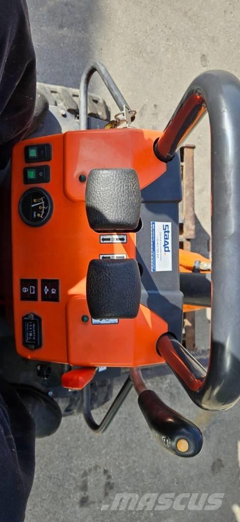 Doosan DX 10 Z Mini excavatoare < 7t