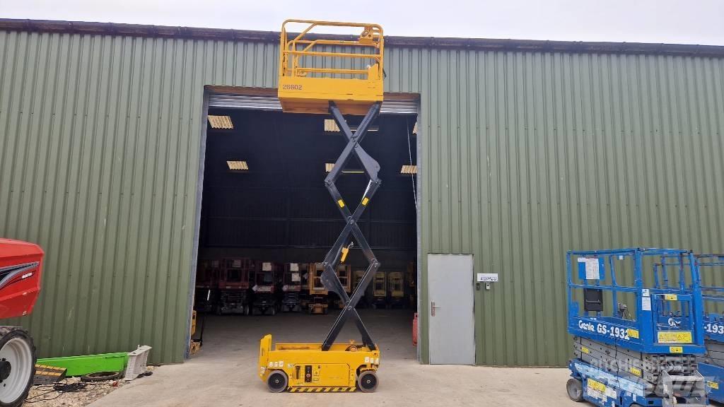 JCB S 1530 E Platforme foarfeca