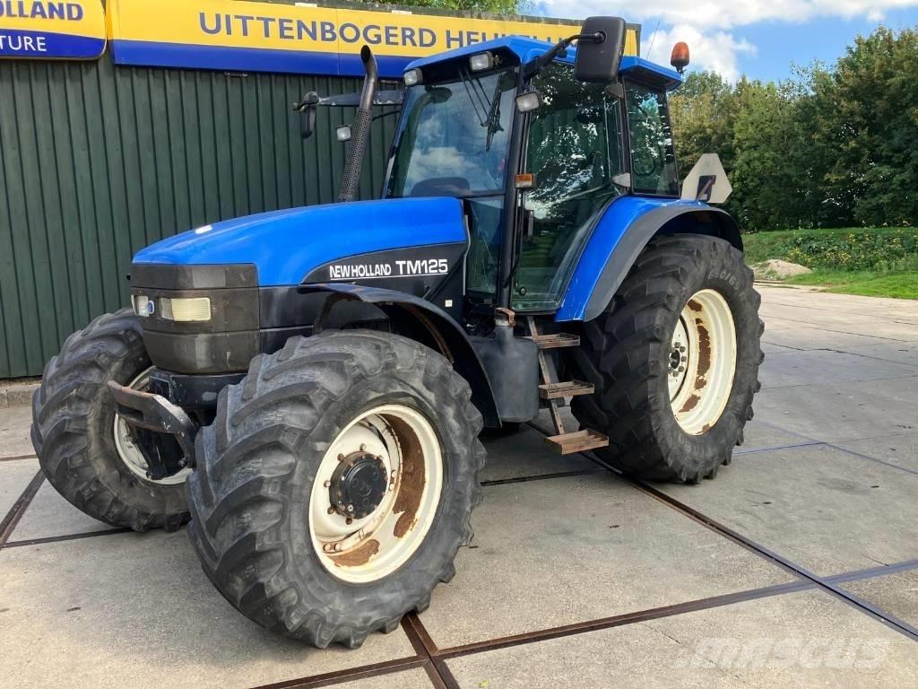 New Holland TM 125 Tractoare