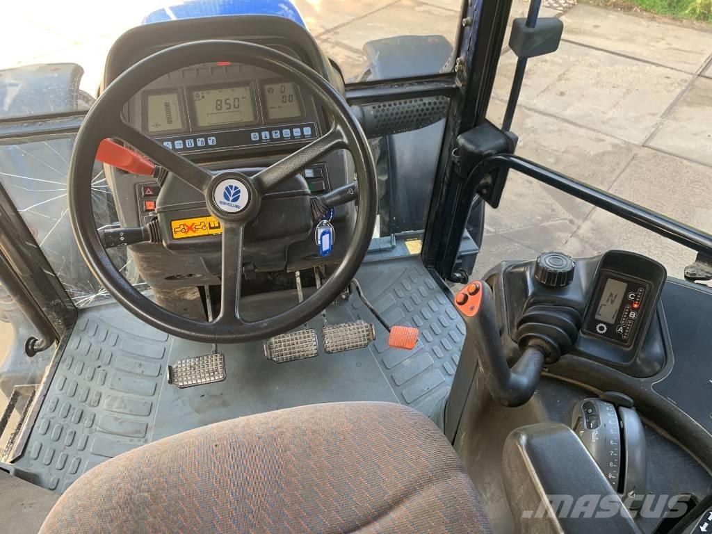 New Holland TM 125 Tractoare