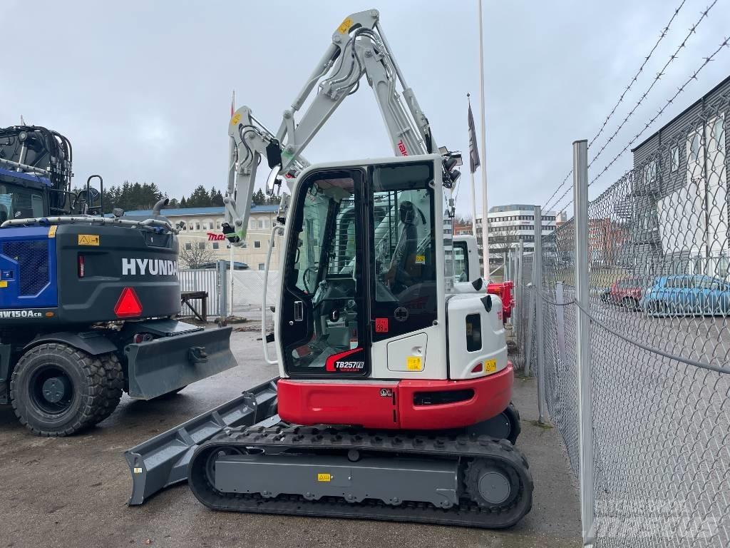 Takeuchi TB 257 FR Mini excavatoare < 7t