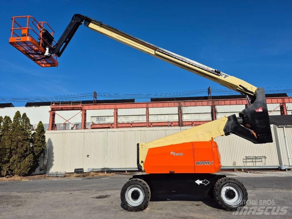 JLG 800 AJ Nacele cu brat articulat