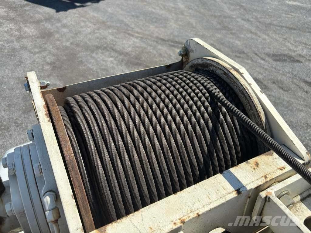 Terex BT 4792 Camioane cu macara