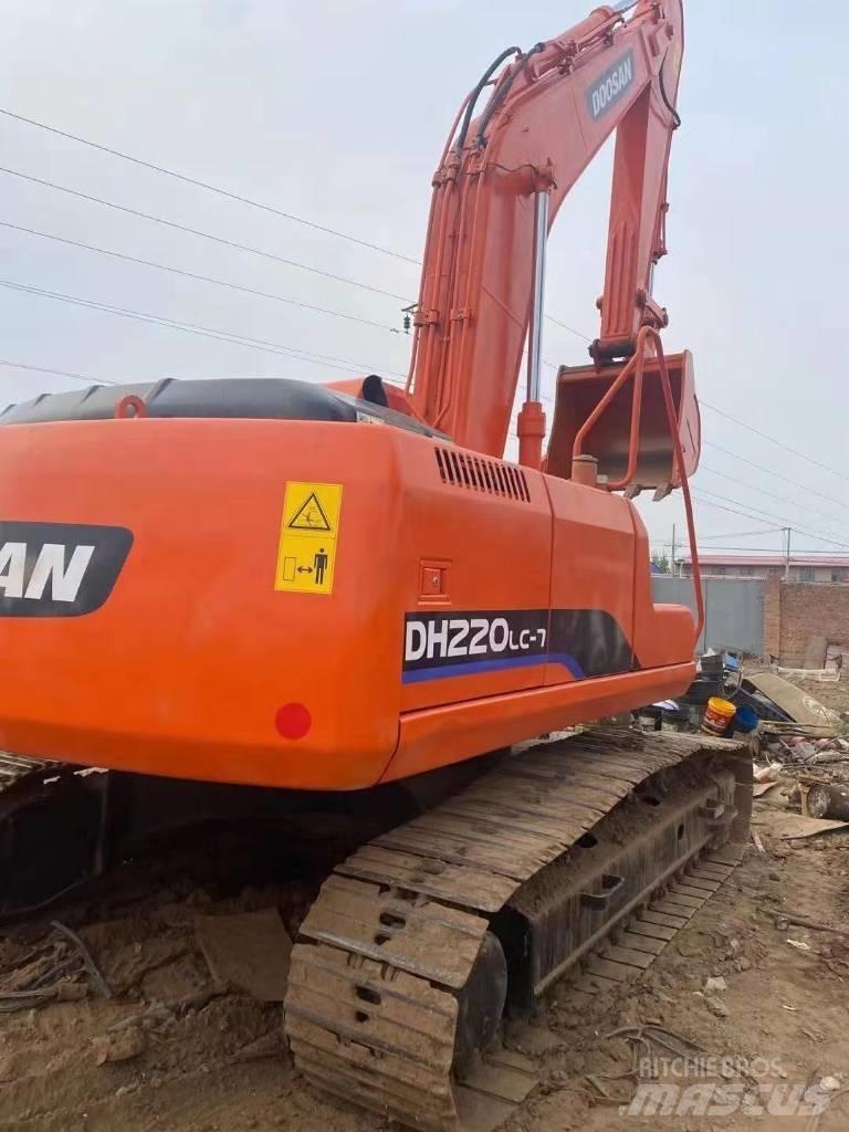 Doosan DH220LC-5 Excavatoare pe șenile

