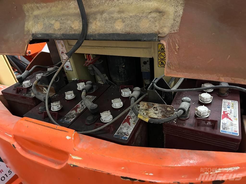 JLG Toucan 12 E Nacele cu brat articulat