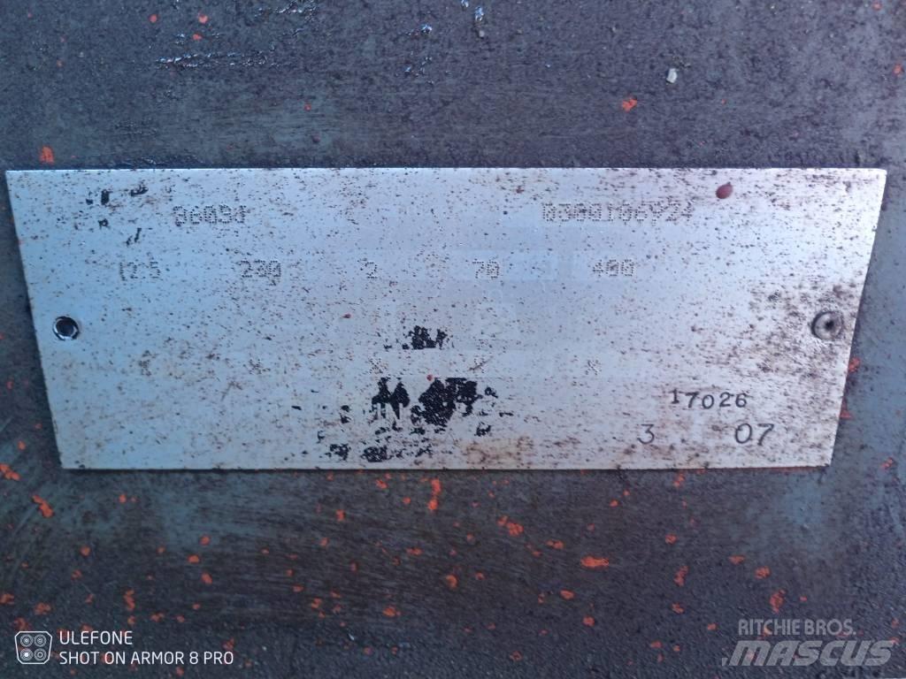 JLG 860 SJ Nacele cu brat telescopic