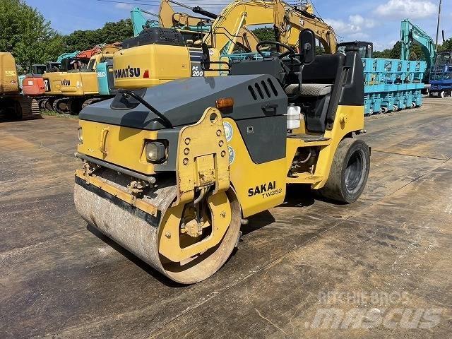 Sakai TW 352 Compactoare monocilindrice