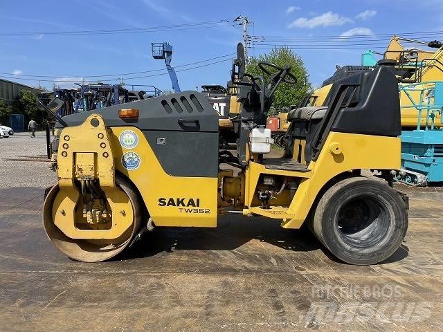 Sakai TW 352 Compactoare monocilindrice