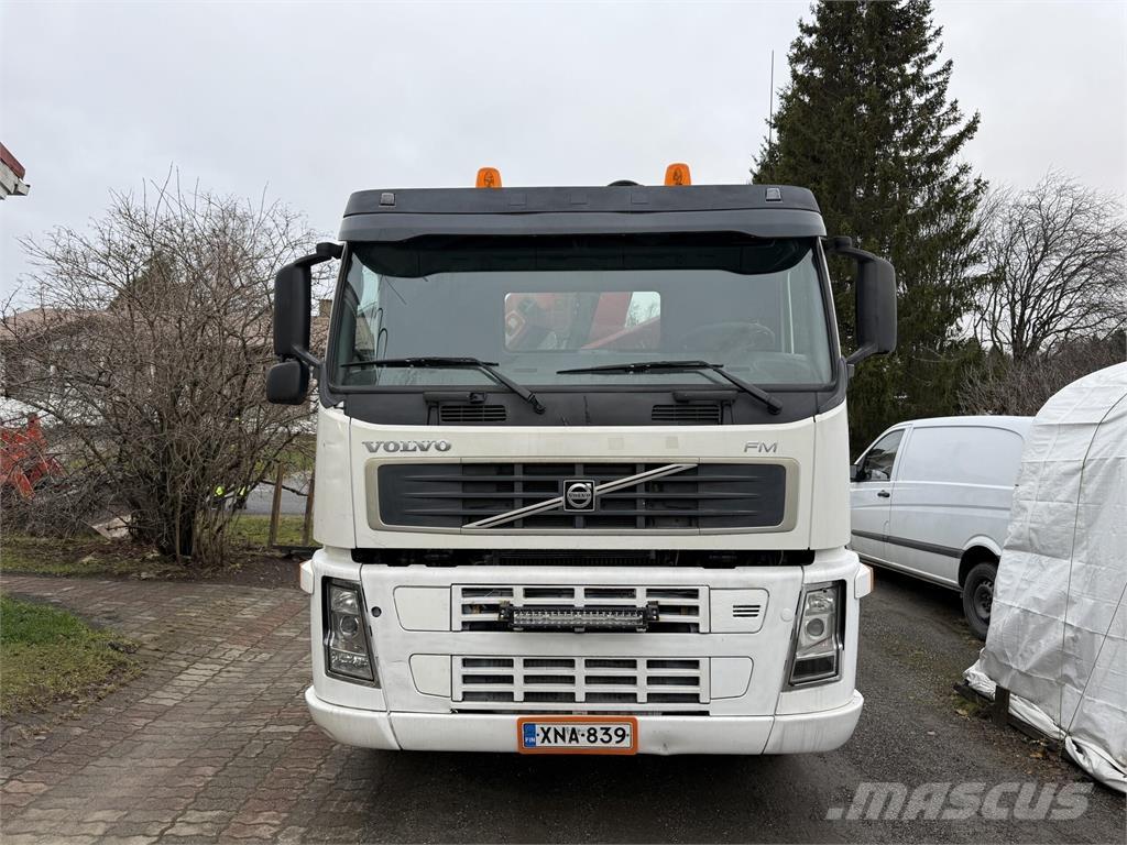 Volvo FM12 6x2 Camion cu carlig de ridicare
