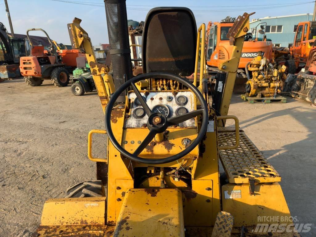 Vermeer V4150A Excavatoare de santuri