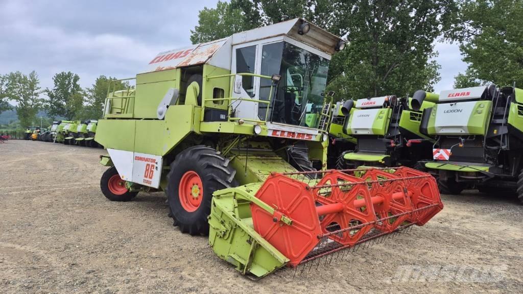 CLAAS Dominator 86 Combine de secerat