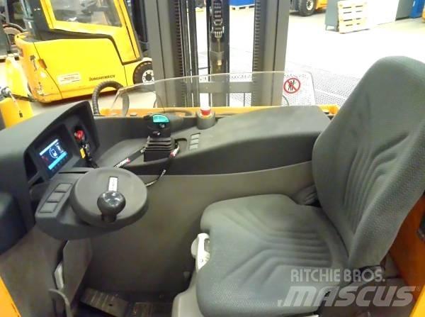 Jungheinrich ETV 214 Stivuitor cu catarg retractabil