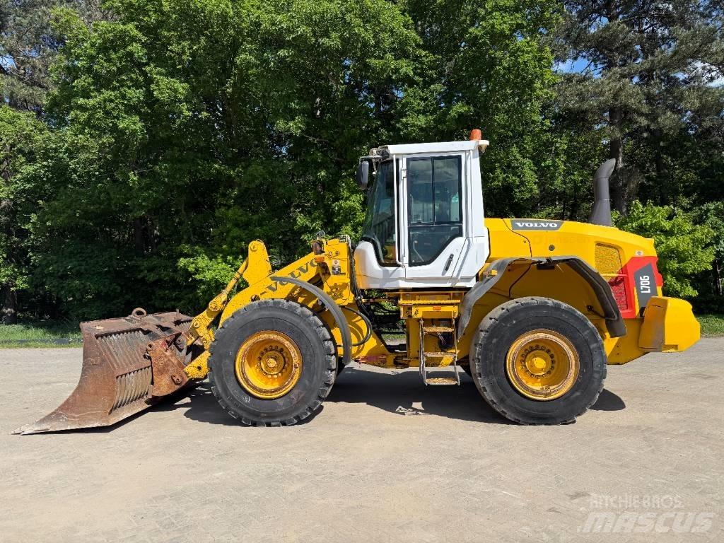 Volvo L 70 G Incarcator pe pneuri