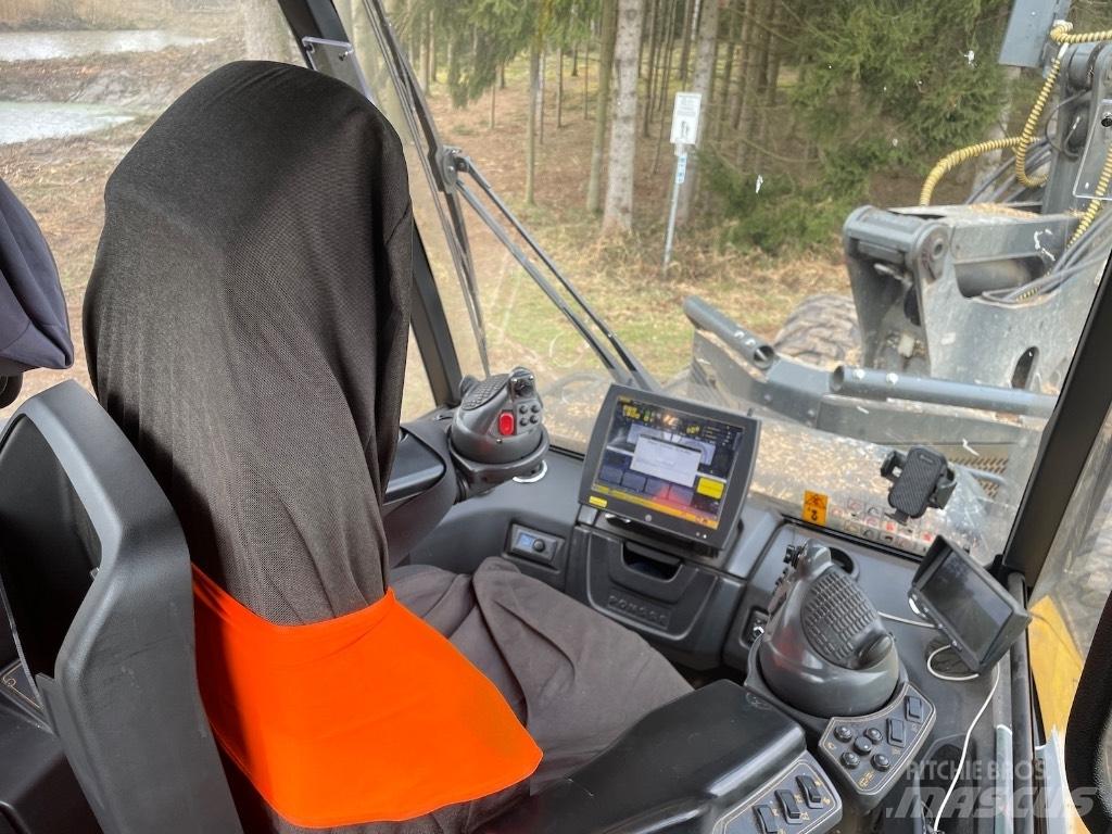 Ponsse Bear 8W Combine forestiere