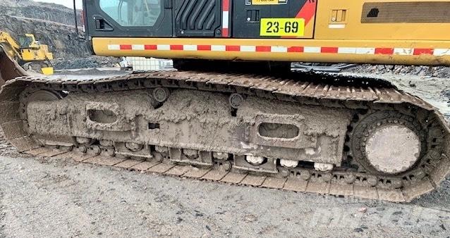 CAT 336 E Excavatoare pe șenile

