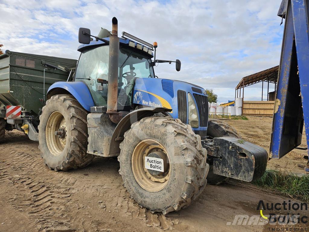 New Holland T 8040 Tractoare