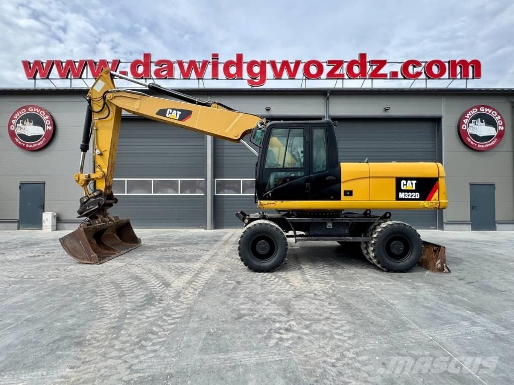 CAT M322D Excavatoare cu roti