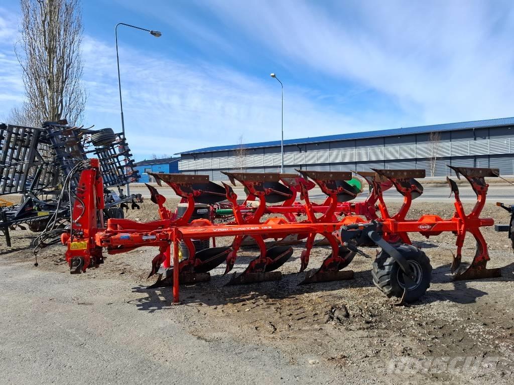 Kuhn Vari-Master 122 Pluguri reversibile