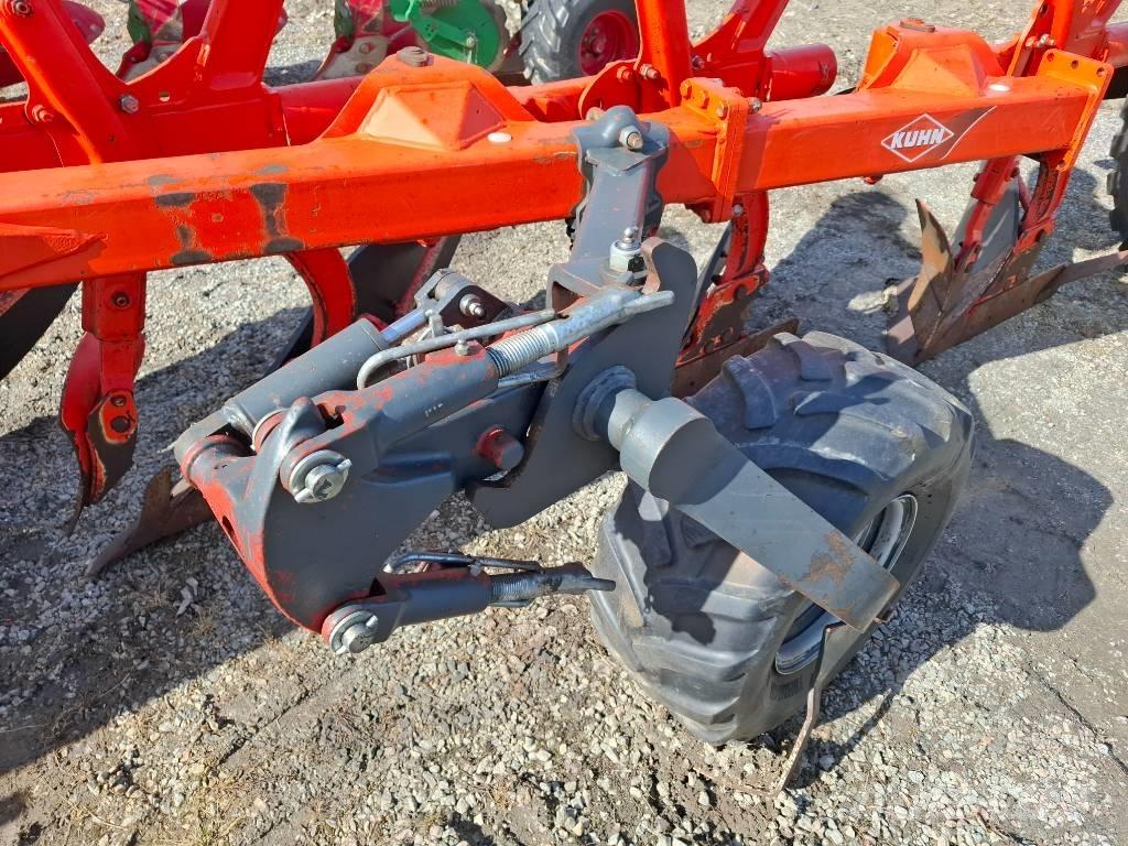 Kuhn Vari-Master 122 Pluguri reversibile