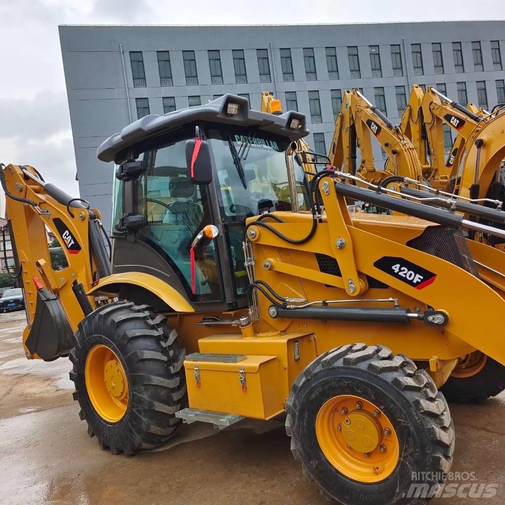 CAT 420 F Buldoexcavatoare