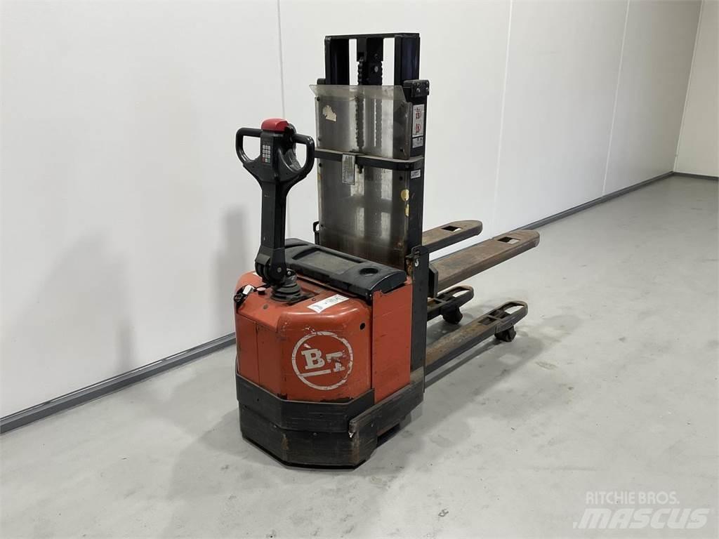 BT S16D Transpaleti autopropulsanti