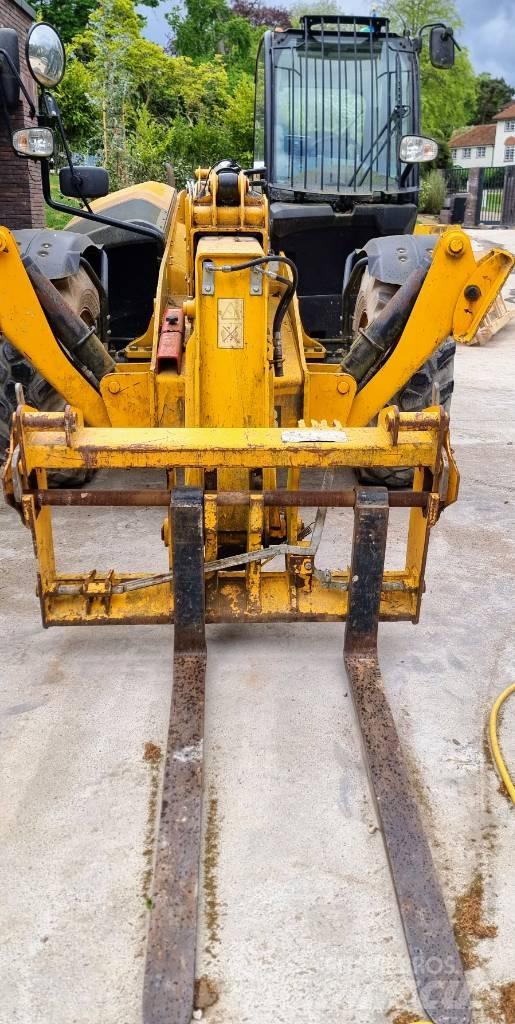 JCB 535-125 Stivuitoare telescopice