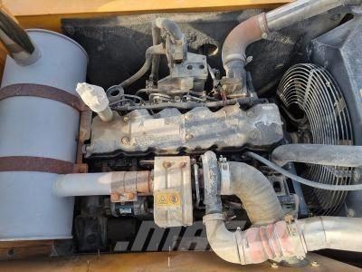 Hyundai Robex 220 LC Excavatoare pe șenile
