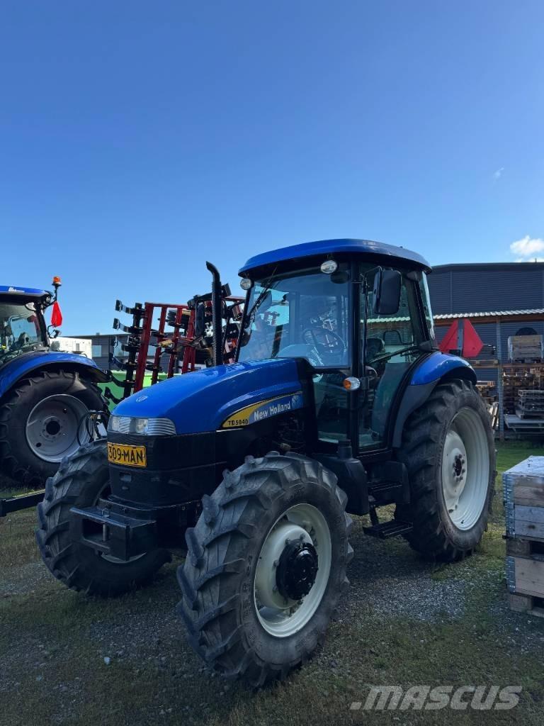 New Holland TD 5040 Tractoare
