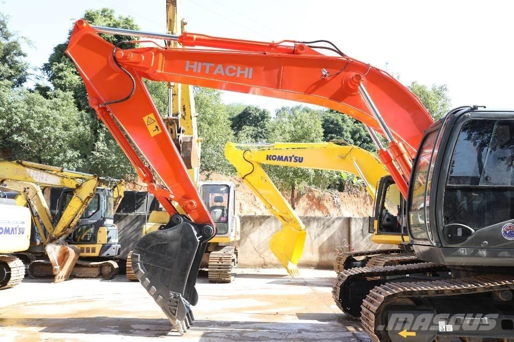 Hitachi ZX 200 LC-6 Excavatoare pe șenile
