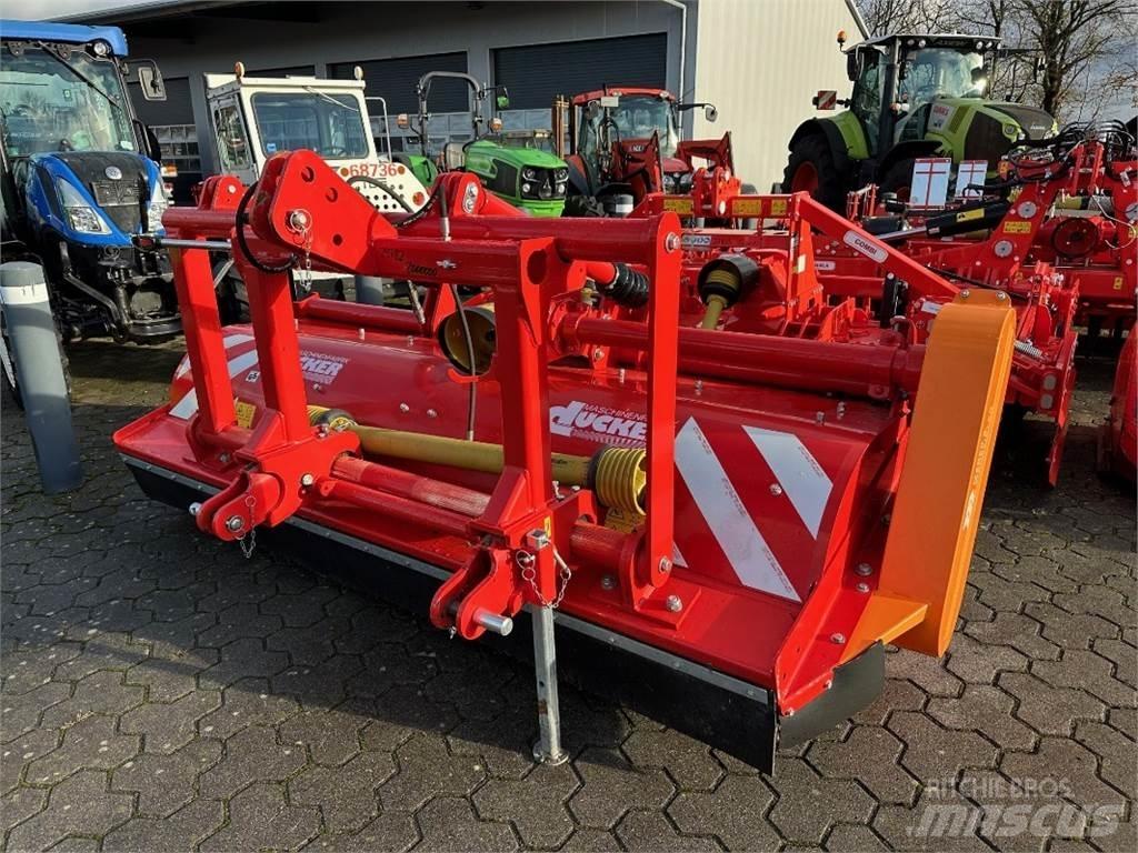 Dücker UM 27 HV G7 Alte echipamente pentru nutret